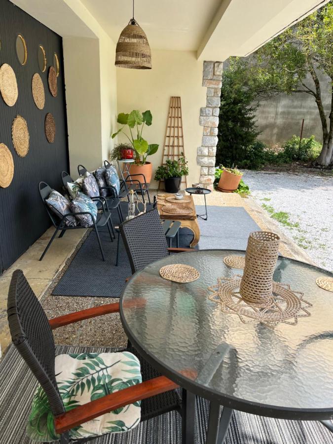 Suite A La Villa Cattus Bram Exterior photo